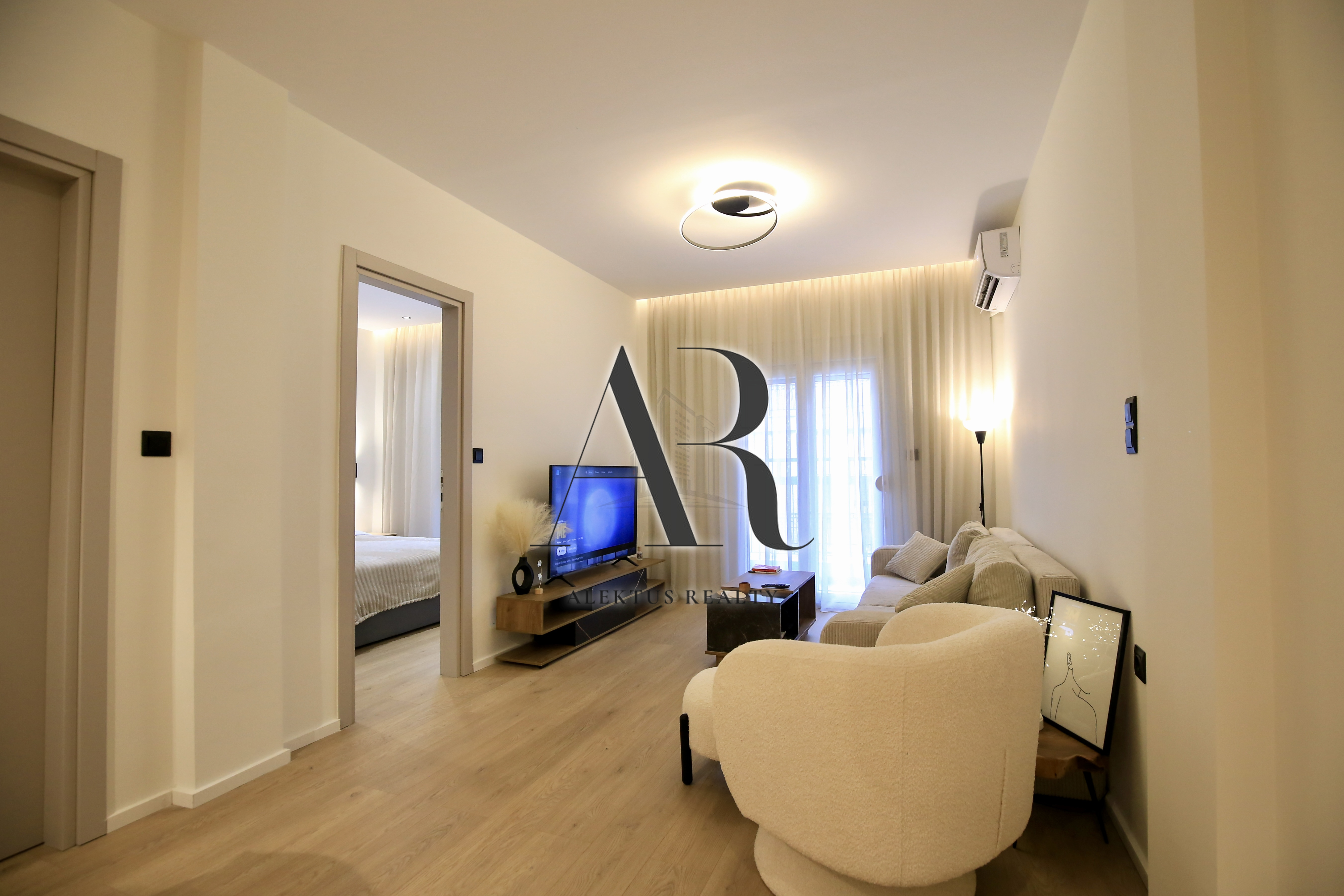 Fully Furnished 2-Bedroom Apartment in Analipsi, Thessaloniki