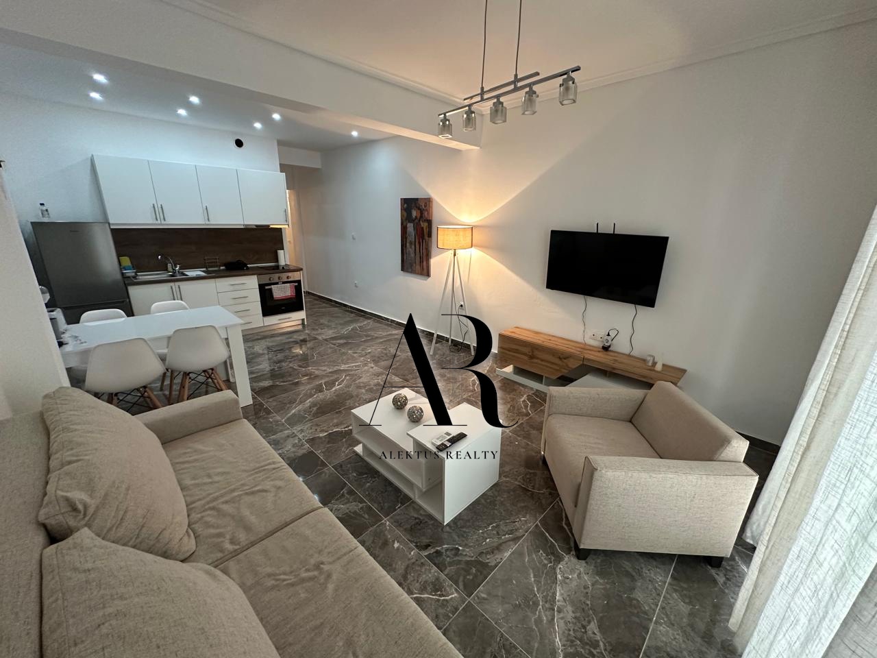 Renovated 1-Bedroom Apartment with Balcony – Agia Triada, Thessaloniki