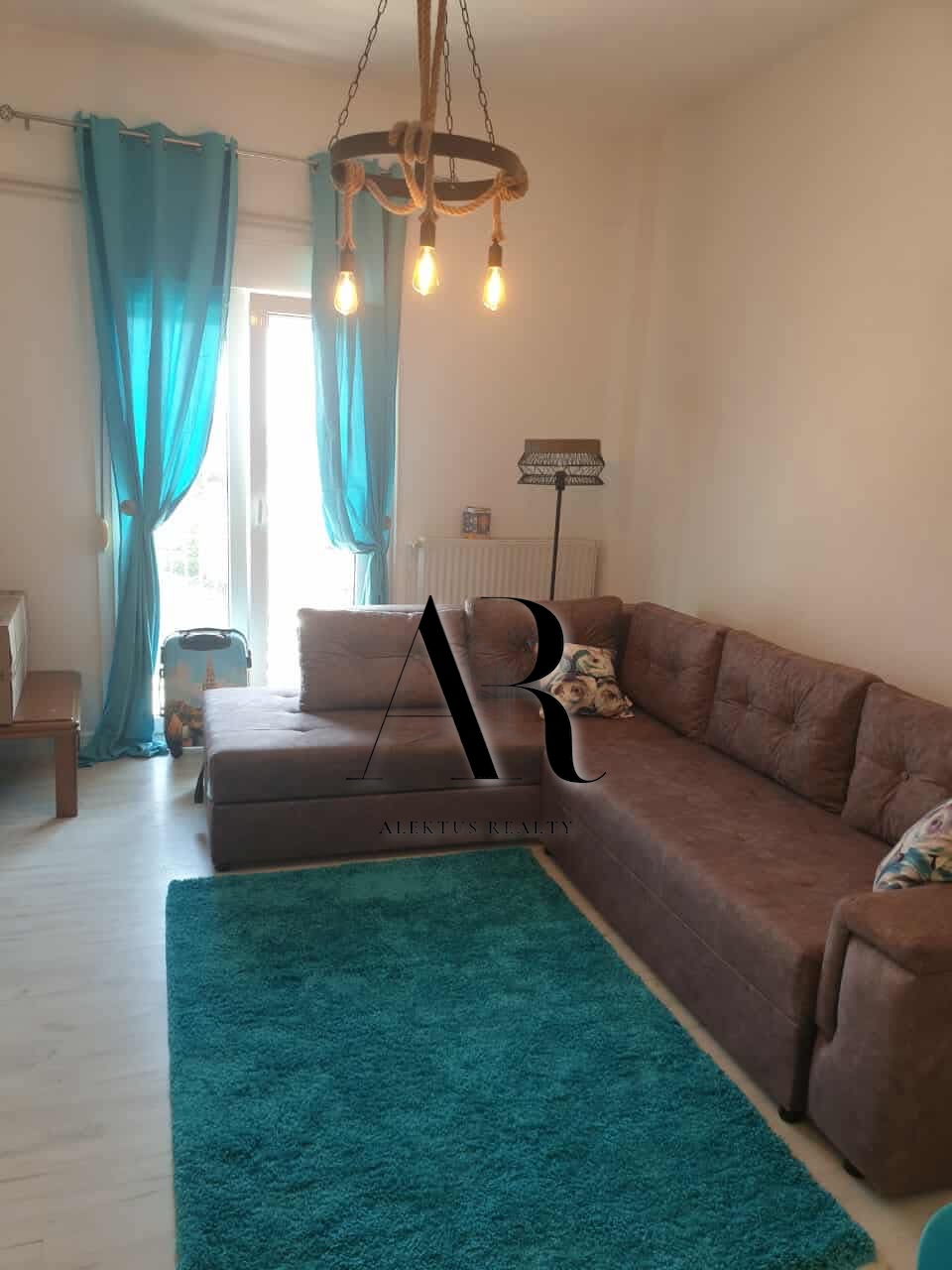 Fully Renovated 1-Bedroom Apartment with Panoramic View & Terrace – Ano Poli, Thessaloniki