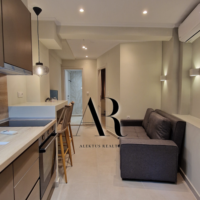 Renovated 1-Bedroom Apartment 50m from City College – Ladadika, Thessaloniki