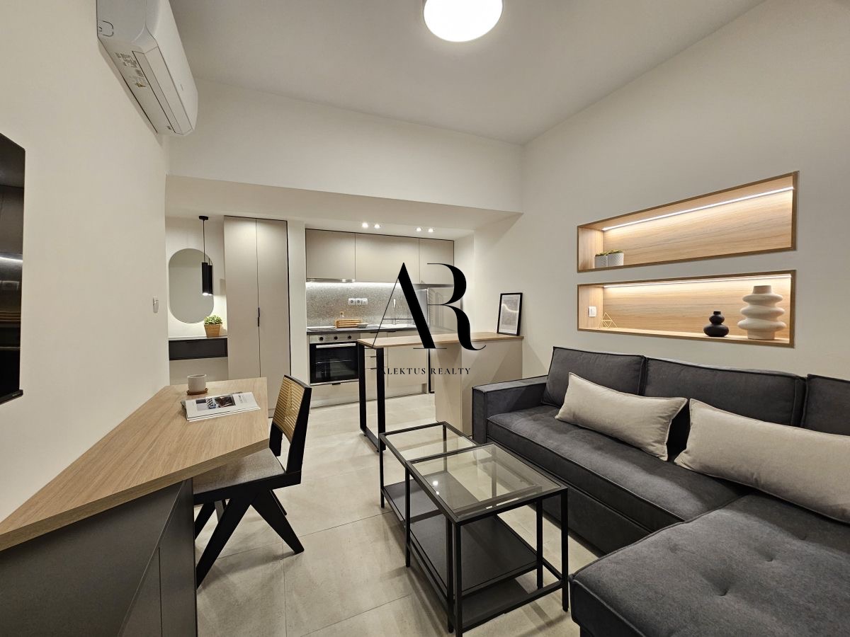 Renovated 1-Bedroom Apartment with Terrace – Agios Dimitrios, Thessaloniki Centre