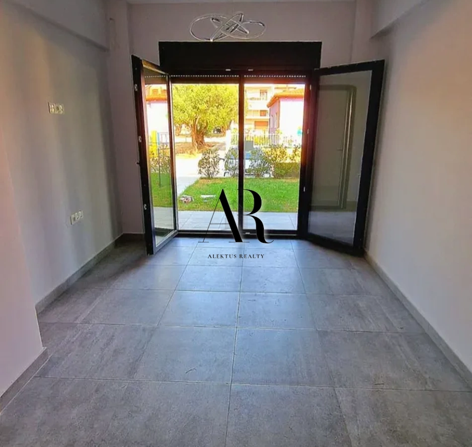 New Ground Floor Apartment with Private Garden – Nea Moudania, Halkidiki